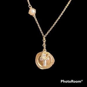 NWT- Chuns Fashion Gold Tone Cross Necklace Adjustable 16 to 20"